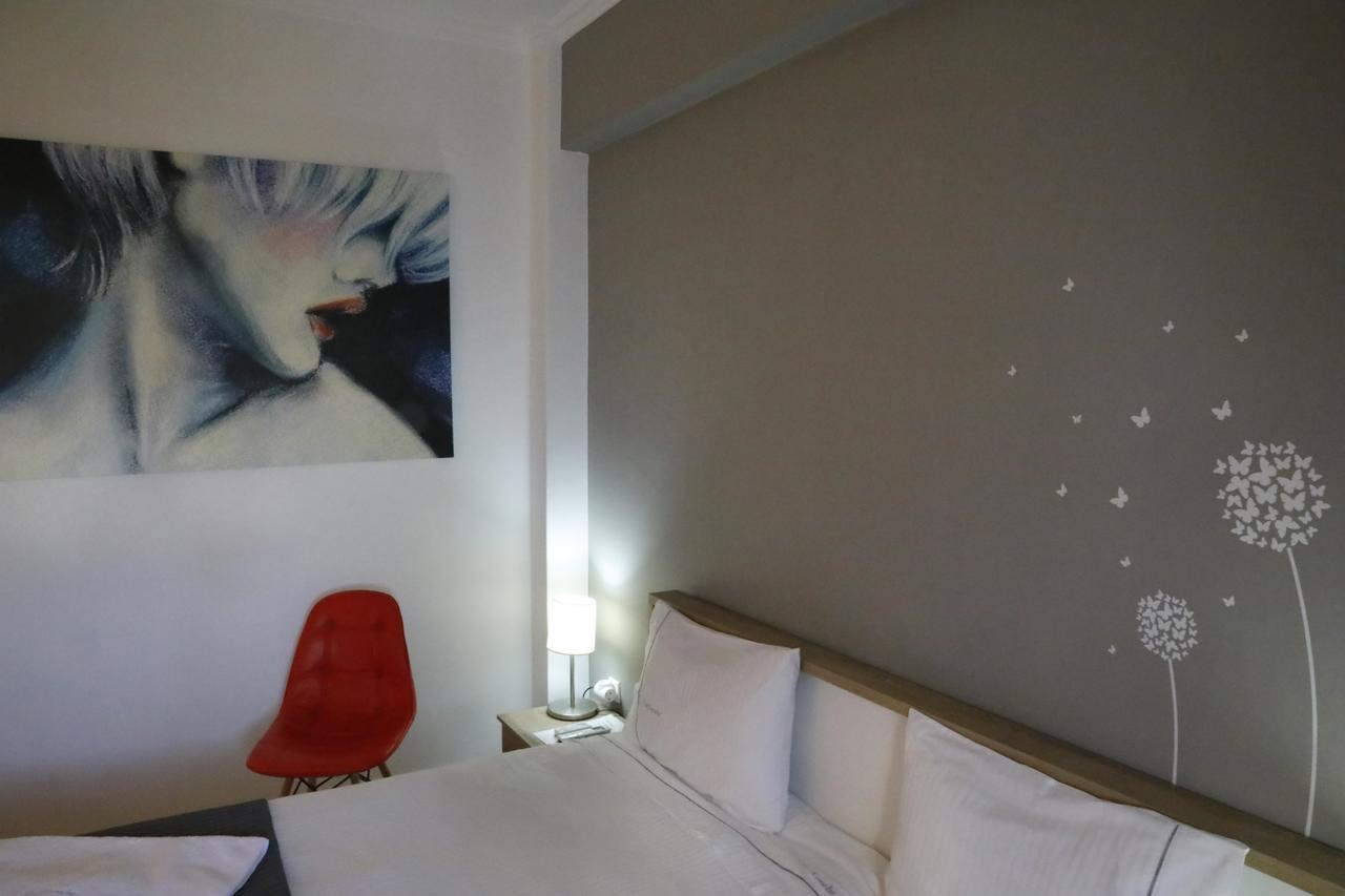 Metaxourghio Boutique Apartment Athen Eksteriør billede